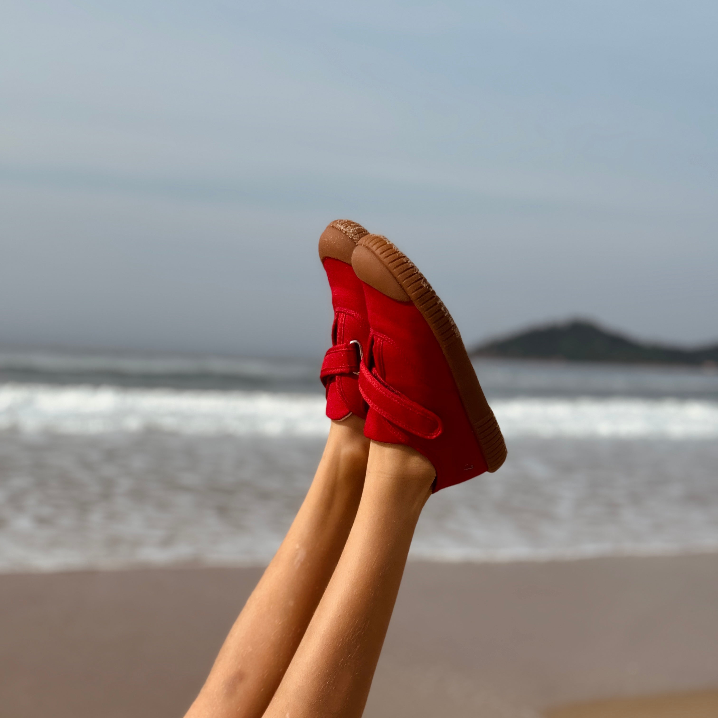 Tênis Cano Baixo Bento Vermelho Cogumelo