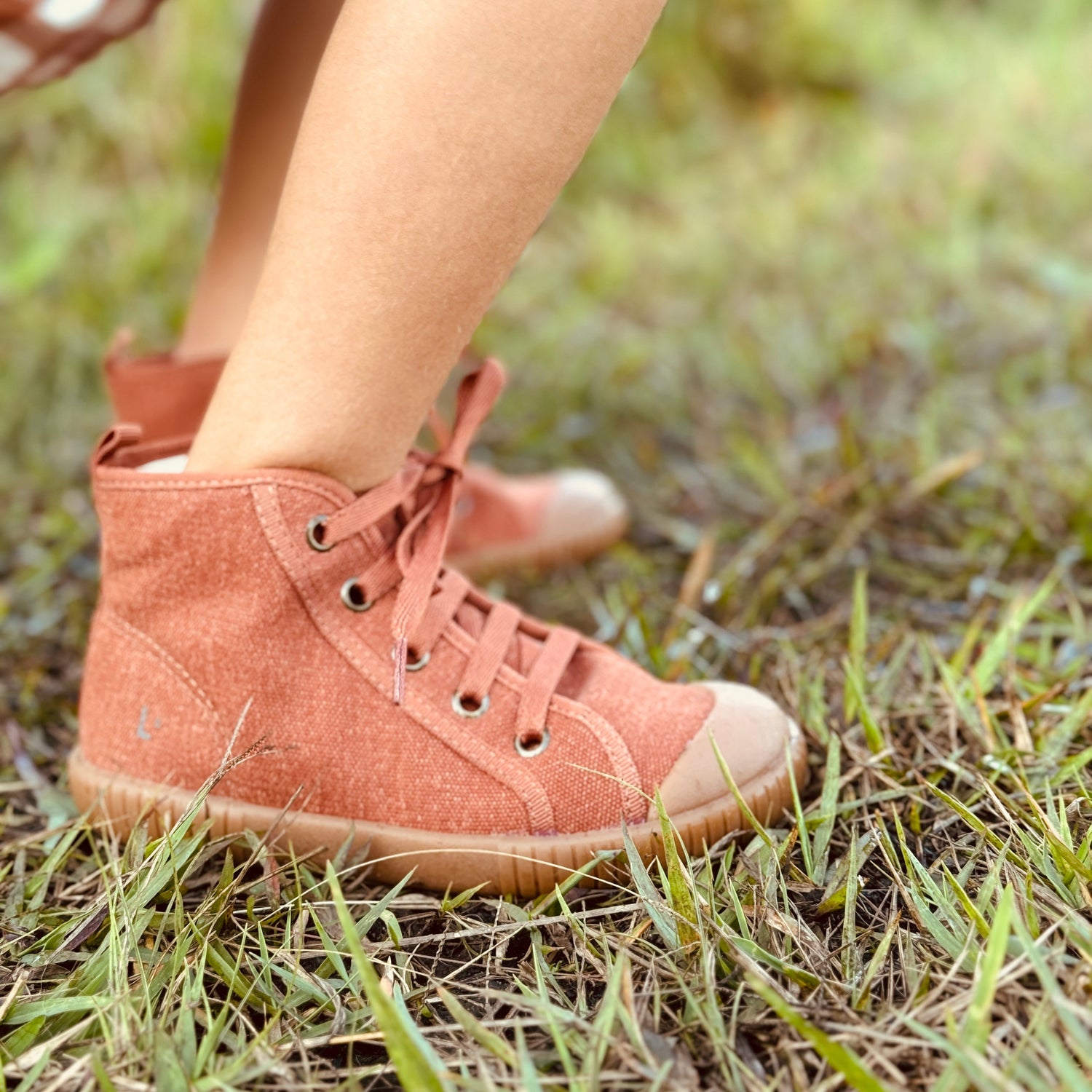 Tênis Cano Alto Tom Ferrugem Sola Craft