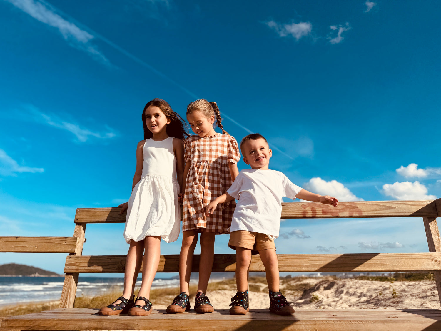 Tênis Cano Alto Luca Estrelitas COLLAB MOOUI