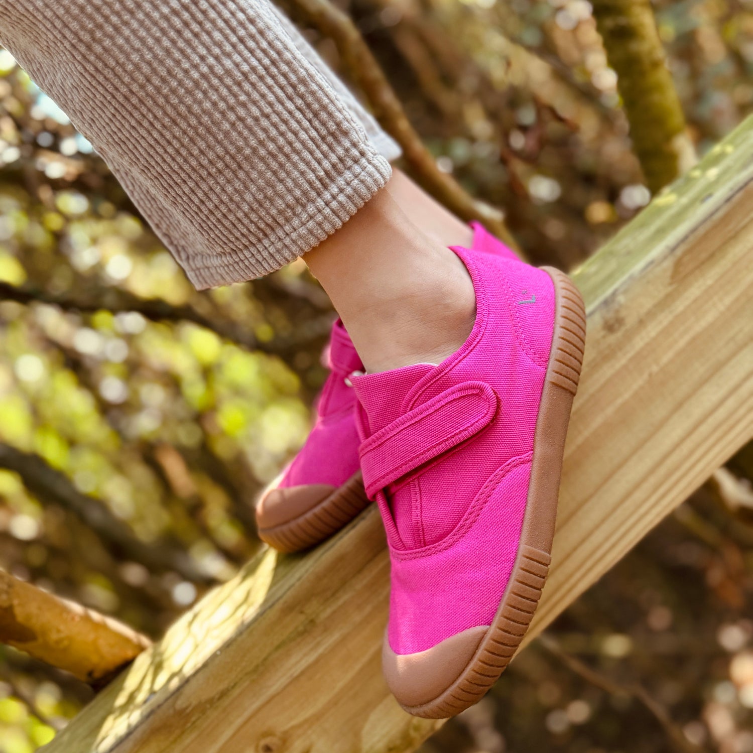 Tênis Cano Baixo Bento Rosa Flor Sola Craft